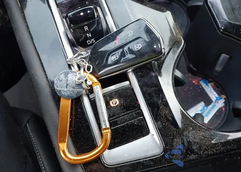 2024 Volkswagen Atlas 2.0T Se W/Technology from USA, damaged, VIN 1V2HR2CA1RC537995